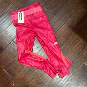 PE nation legging